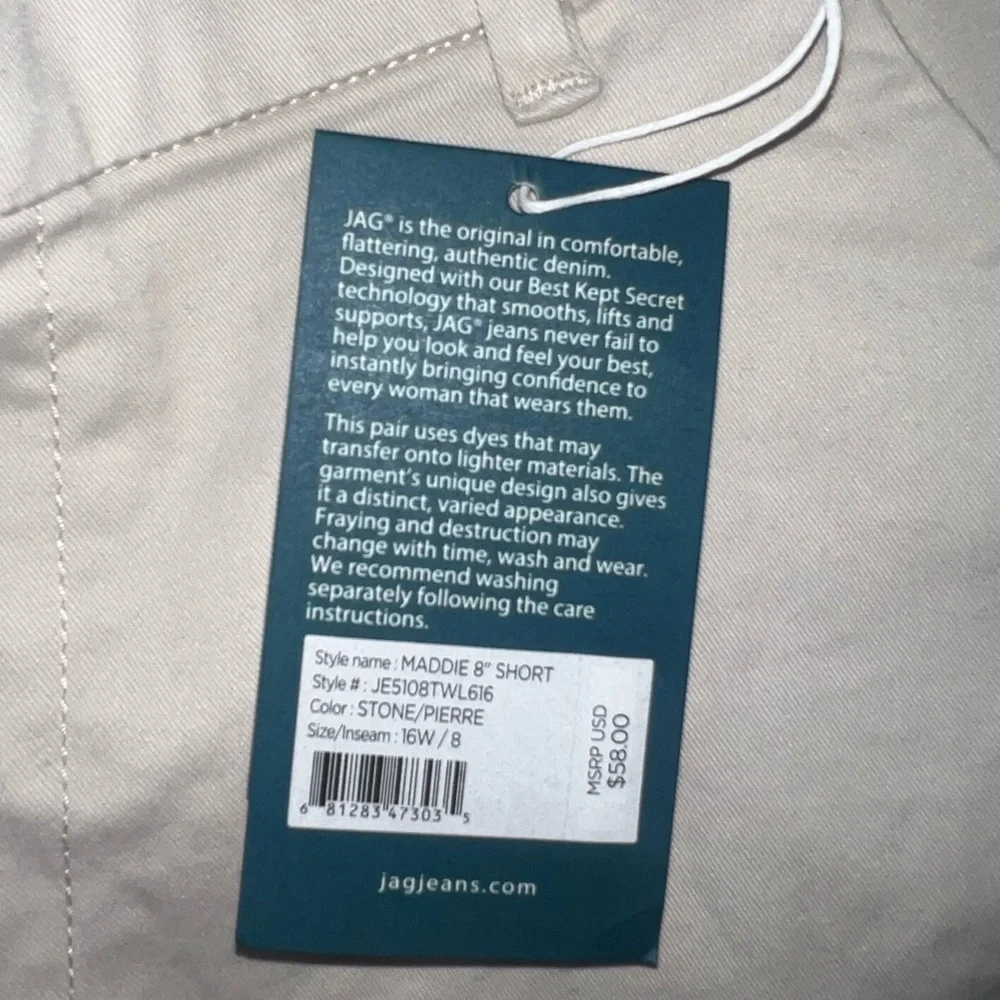JAG- Cream shorts - Picture 5 of 6